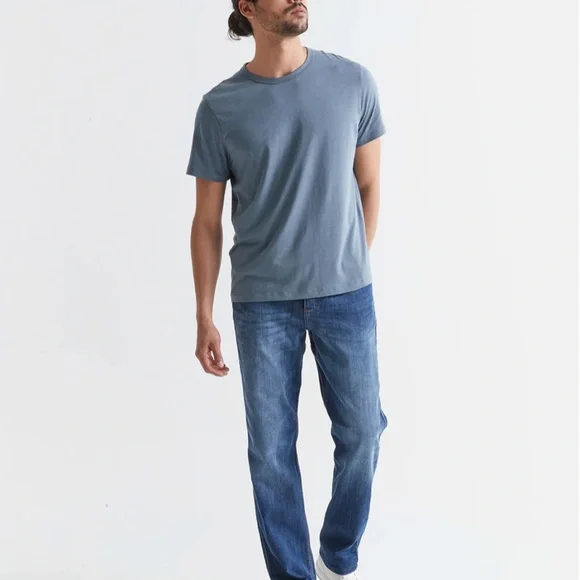 NWT DUER Mens Performance Denim Athletic Straight Fit 32"x32" - Picture 1 of 9